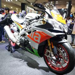 aprilia RSV4 RF